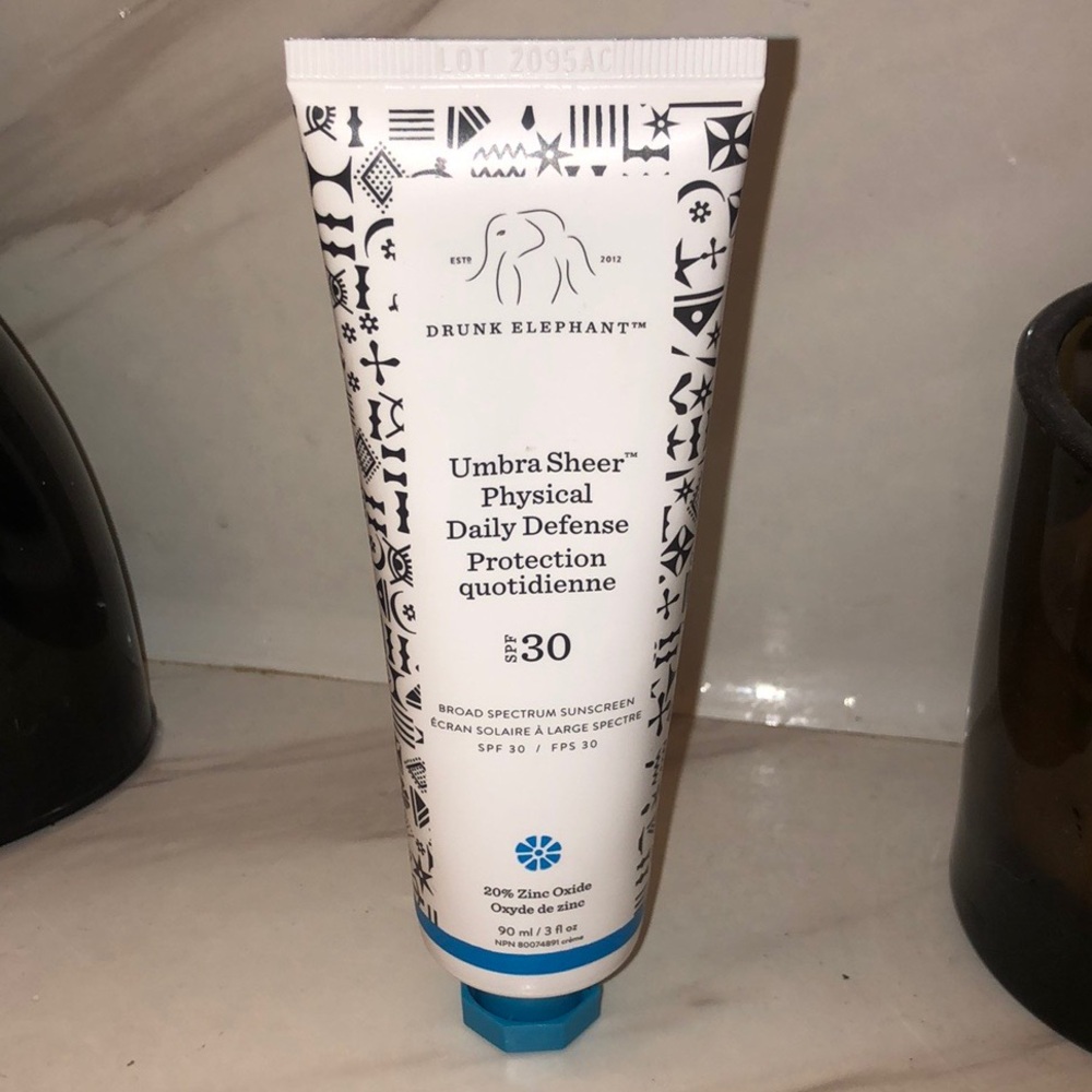 Drunk Elephant Umbra Sheer Physical Daily Defense SPF 30 - 3 fl oz